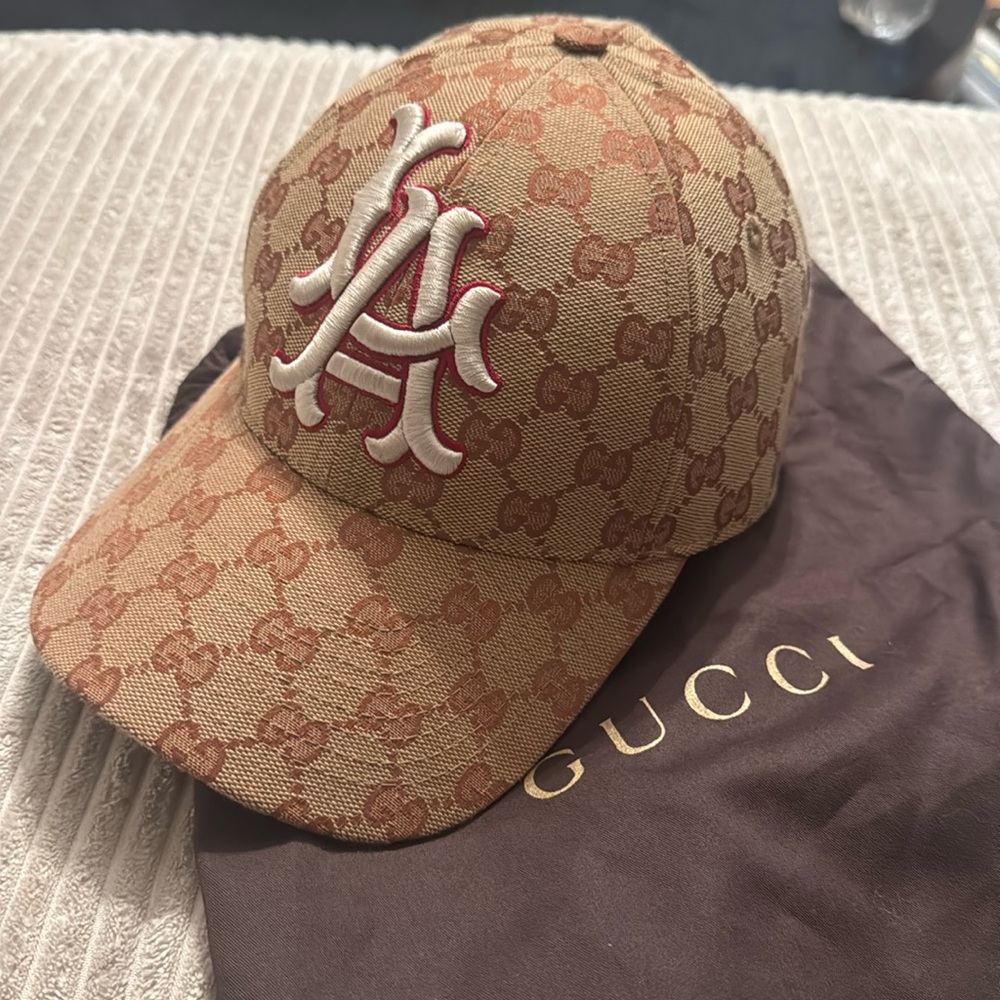 Gucci, LA Limited edition hat
